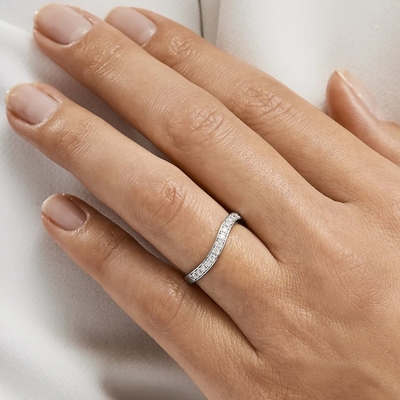 925 Skarb Sterling Biały Złot Diament CZ Pierścień Wave dla kobiet biżuteria OEM/ODM