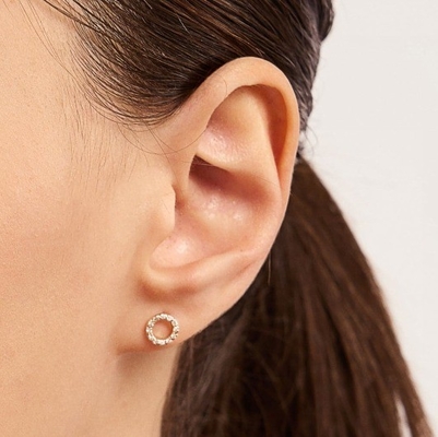 18K Złote 925 Sterling Silver Klasyczne kolczyki Stud dla dziewcząt Akcesorium mody