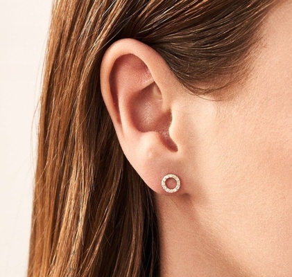 18K Złote 925 Sterling Silver Klasyczne kolczyki Stud dla dziewcząt Akcesorium mody