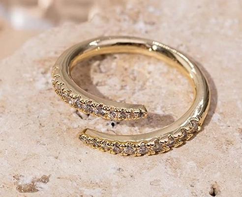 14K Złote Zirkonia otwarte skręty Eternity Band Ring ECO Friendly