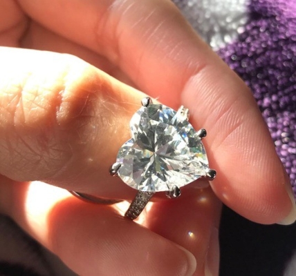 Technologia Micro Insert Inlay Heart Cut CZ Stone 925 Sterling Silver Pierścienie zaręczyn