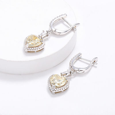 OEM Love Heart Diamentowe kolczyki 925 Sterling Silver Love Heart kolczyki