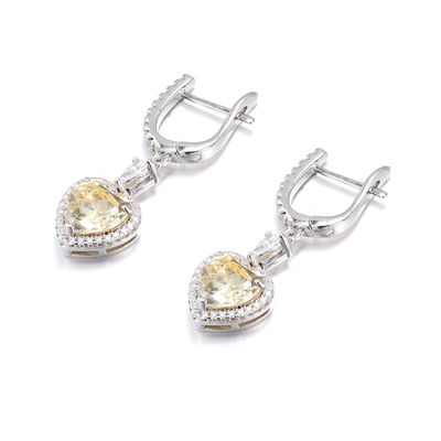 OEM Love Heart Diamentowe kolczyki 925 Sterling Silver Love Heart kolczyki