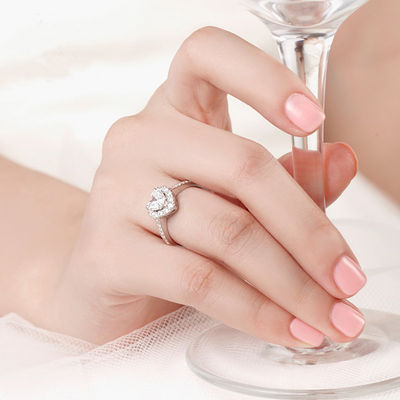Płytki z miedzi Kreatywne kształt serca Jasny CZ 925 Sterling Srebrny Eternity Band Pierścienie dla kobiet biżuteria