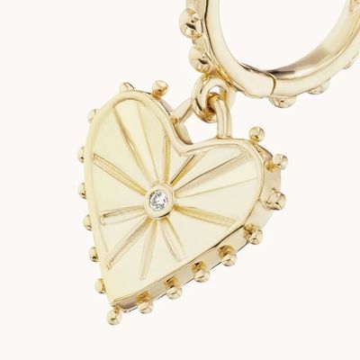 14K złoto pokryte Dangle Drop Heart Huggies kolczyki dla kobiet są 925 Sterling Silver