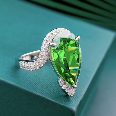 Luksusowy Szmaragd CZ Diamentowe Pierścienie Prawdziwy 925 Srebrny Sterling Ręcznie robione biżuteria dla kobiet