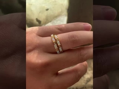 pierścionek z opalem